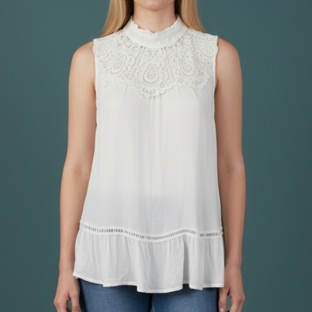 Vtg ANDTHEWHY White Lace High Neck Sleeveless Swing Boho Top